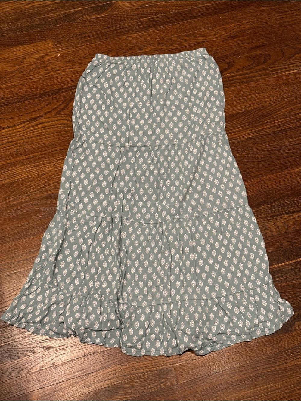 Women’s Sage Green Printed Tiered Skirt